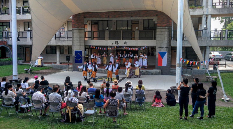 Písečan performed open air in Taiwan